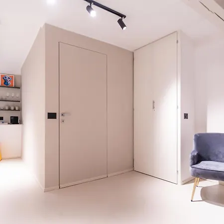 Domus 1435 - Iconic In Centro Aparthotel