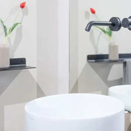 Domus 1435 - Iconic In Centro Aparthotel 3*